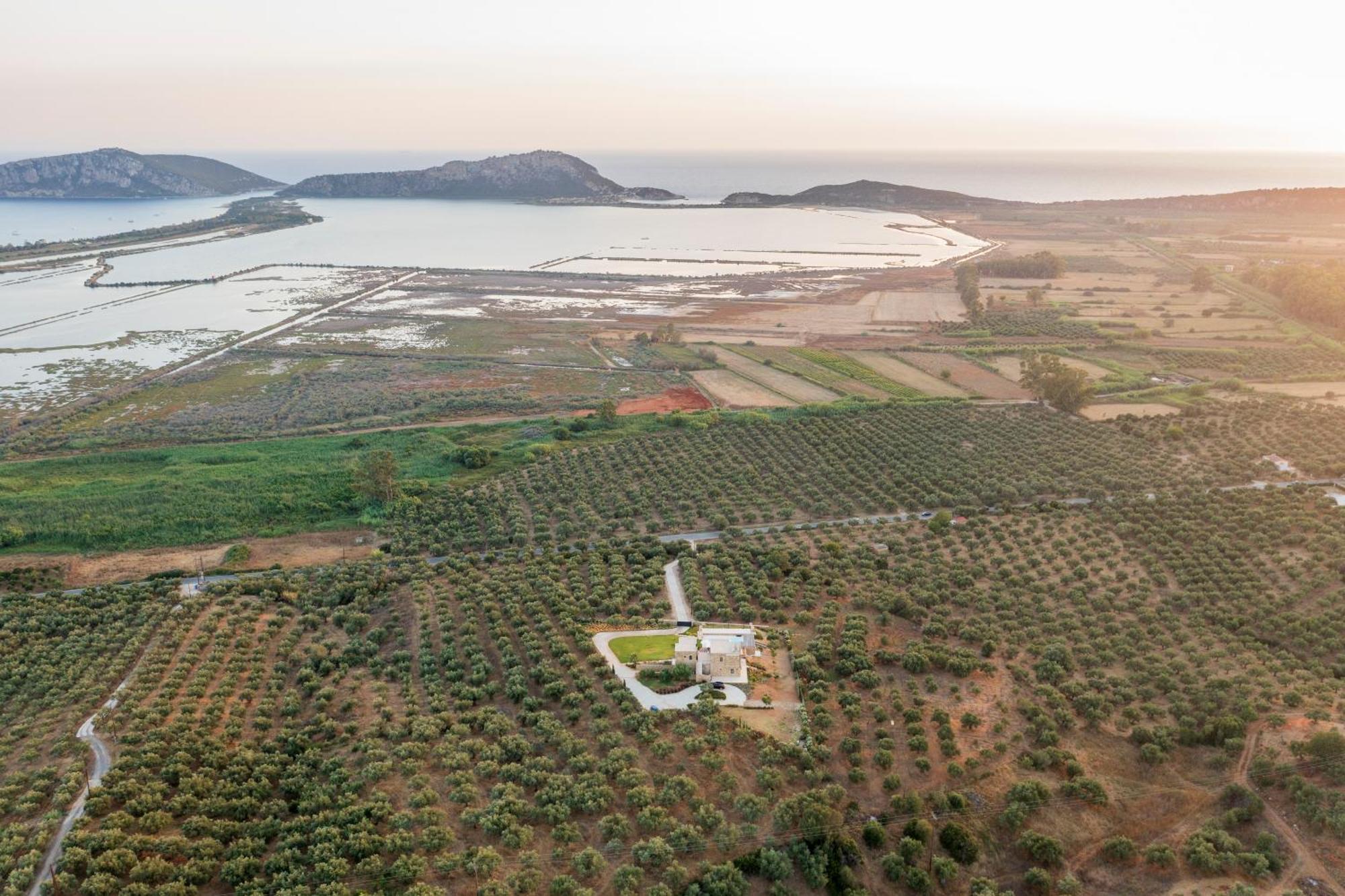 Family & Golf Villa Laguna Towers Gialova Navarino Exteriér fotografie